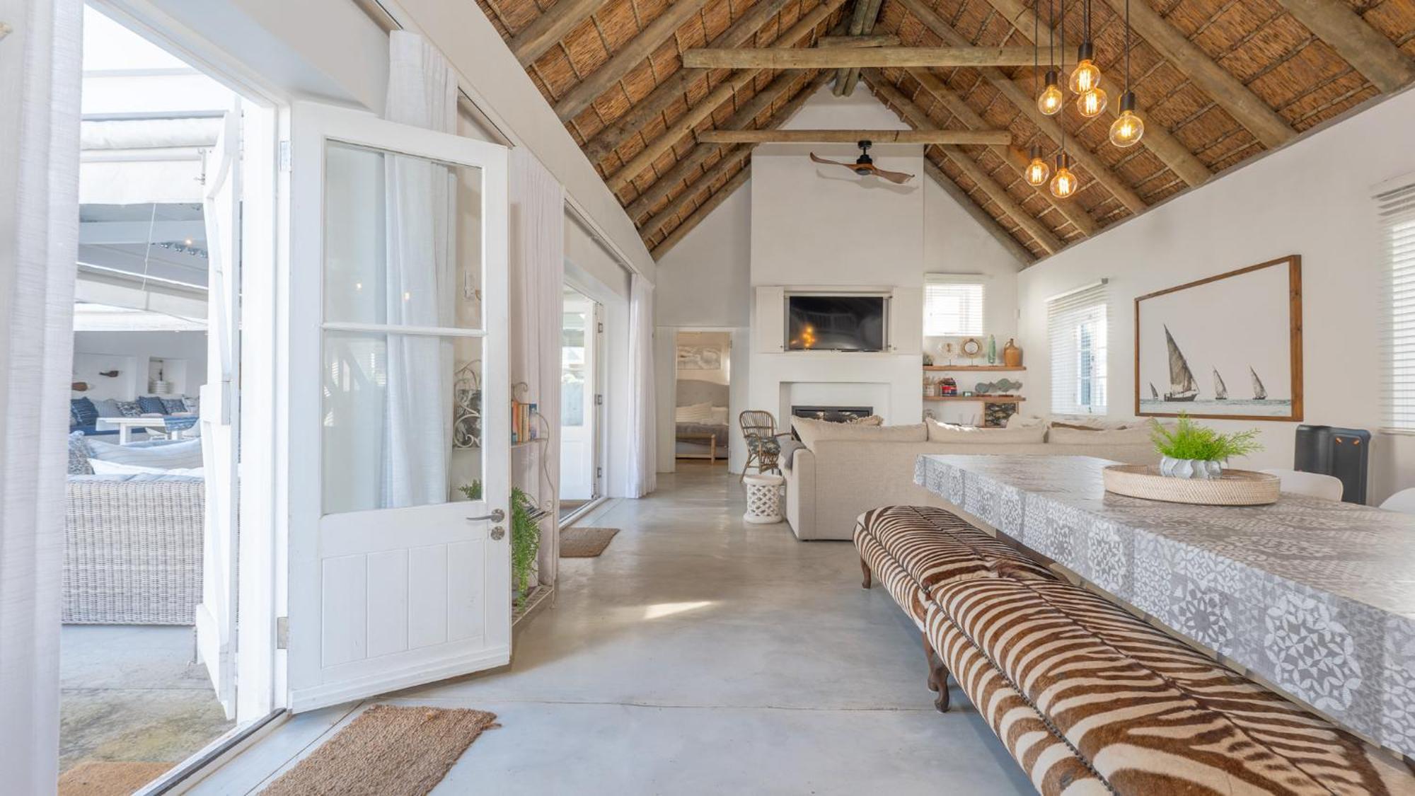 Bliss On The Bay Villa Struisbaai Exteriör bild