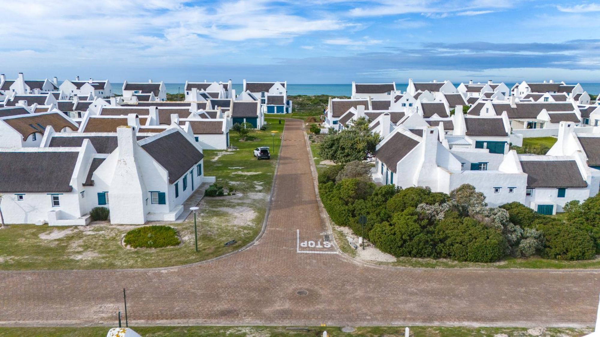 Bliss On The Bay Villa Struisbaai Exteriör bild